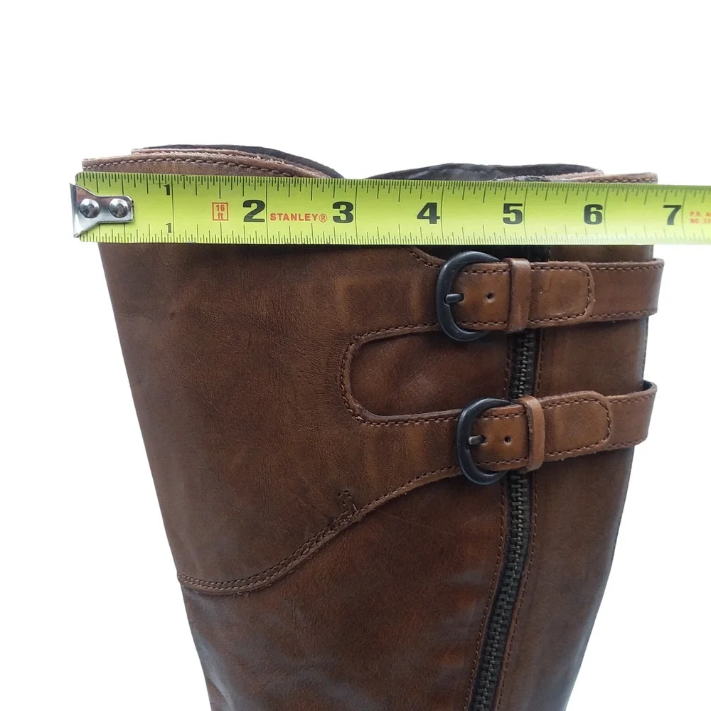 Born Milari Knee High Riding Boots Leather Buckle Accent Heel Brown Women's‎ 9.5 - Picture 9 of 12